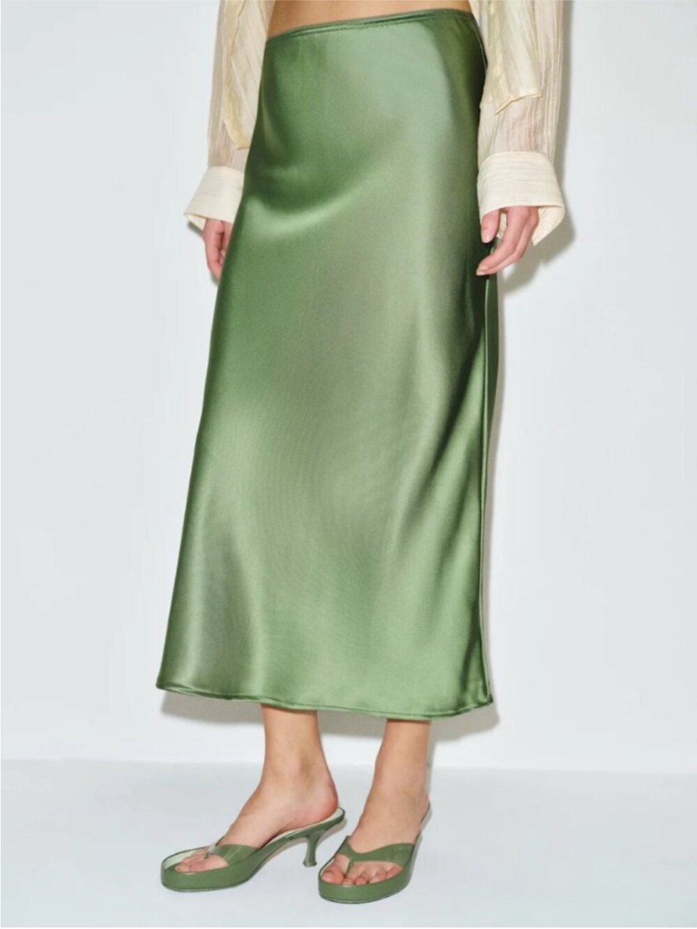 NWT Reformation Layla Silk Skirt Jade Green 6 - Picture 11 of 12